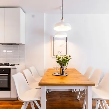 In Centre For 6 Apartman