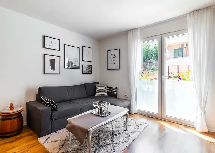 In Centre For 6 Apartman