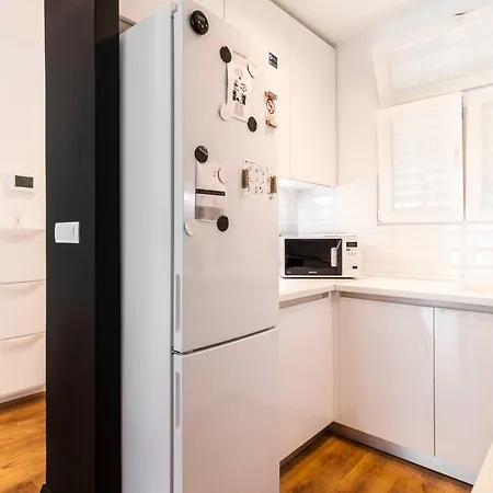 In Centre For 6 Apartament